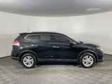 Used 2015 Nissan Rogue SV w/ SV Moonroof Package image 5