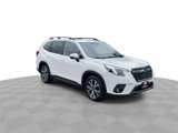 Used 2022 Subaru Forester Limited image 2