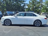 Used 2019 Lincoln Continental Reserve image 3