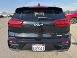 Used 2022 Kia Niro EX image 6