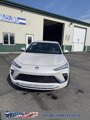 Used 2024 Buick Envista Avenir image 2