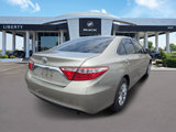 Used 2017 Toyota Camry XLE image 2