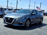 Used 2022 Nissan Altima 2.5 SV image 3