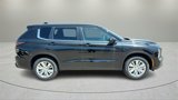 New 2025 Mitsubishi Outlander ES image 2