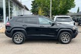 Used 2022 Jeep Cherokee Trailhawk image 3