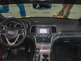 Used 2017 Jeep Grand Cherokee Limited image 3