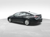 Used 2016 Hyundai Sonata SE image 2