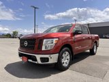 Used 2019 Nissan Titan SV w/ SV Convenience Package image 3