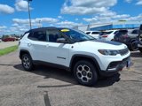 Used 2022 Jeep Compass Trailhawk w/ Trailhawk Convenience Group image 2