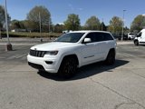 Used 2022 Jeep Grand Cherokee Laredo X image 2