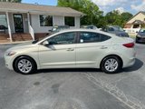 Used 2017 Hyundai Elantra SE image 3