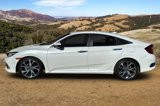 Used 2019 Honda Civic Touring image 3