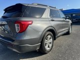 Used 2023 Ford Explorer XLT w/ Equipment Group 202A image 3