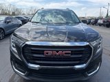 Certified 2022 GMC Terrain SLE w/ Driver Convenience Package image 2