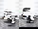 Certified 2022 Volvo XC60 B5 Momentum image 3