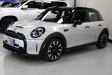 Used 2022 MINI Cooper S w/ Driver Assistance Package image 6