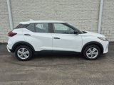 Used 2021 Nissan Kicks S image 3