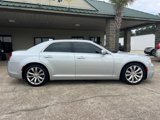 Used 2019 Chrysler 300 Touring L w/ Quick Order Package 22F image 4
