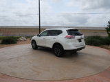 Used 2015 Nissan Rogue SL w/ SL Premium Package image 4