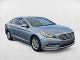 Used 2015 Hyundai Sonata SE w/ Cargo Package image 3