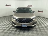 Used 2020 Ford Edge SE image 2