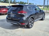 Used 2020 Nissan Rogue SL image 2