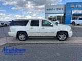 Used 2011 GMC Yukon XL Denali image 4