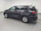 Used 2019 Kia Sorento LX image 3
