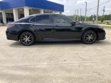 Used 2023 Toyota Camry SE image 4