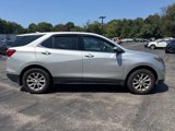 Used 2018 Chevrolet Equinox LT image 2