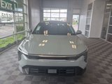 New 2025 Kia K4 LXS image 2