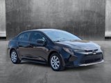 Used 2022 Toyota Corolla LE image 3