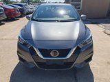 Used 2021 Nissan Versa SV image 3