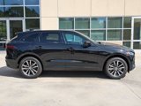 New 2026 Jaguar F-PACE R-Dynamic S image 4