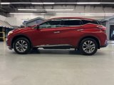 Used 2017 Nissan Murano S image 4
