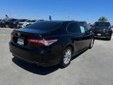 Used 2018 Toyota Camry LE image 5