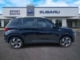 Used 2023 Hyundai Venue SEL image 2