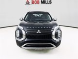 Used 2022 Mitsubishi Outlander SE image 2