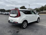 Used 2022 Kia Soul LX image 5