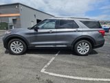 Used 2021 Ford Explorer Limited w/ Equipment Group 301A image 3