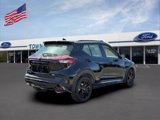Used 2023 Nissan Kicks SR image 3