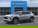 New 2025 Chevrolet Trax LT w/ Sunroof Package image 2