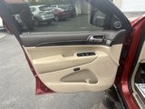 Used 2011 Jeep Grand Cherokee Overland image 4