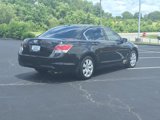 Used 2010 Honda Accord EX-L image 2