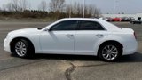 Used 2017 Chrysler 300 C image 5