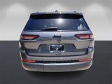 Used 2023 Jeep Grand Cherokee L Laredo image 4