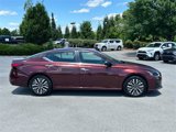 Used 2024 Nissan Altima 2.5 SV image 3