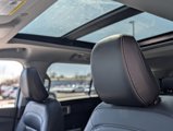 Used 2022 Ford Explorer XLT w/ Equipment Group 202A image 5