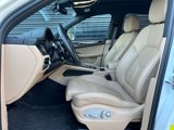 Used 2024 Porsche Macan image 5