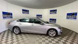 Used 2021 Chevrolet Malibu LT image 3